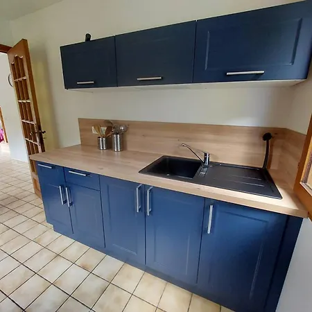 Maison Spacieuse à : 4 Chambres, Garage, Sans Animaux - Fr-1-812-102 Cauterets